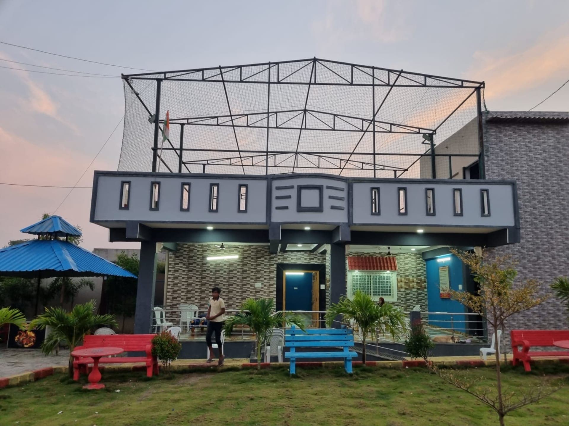 4zone farmhouse